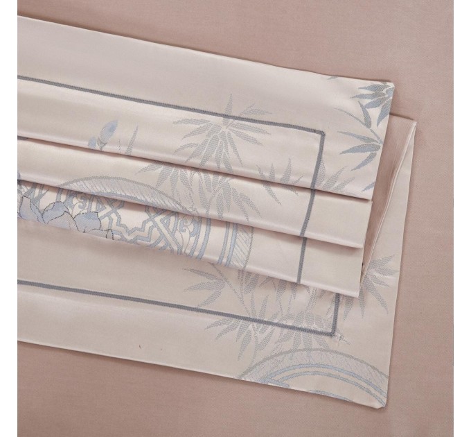 Величний бамбук